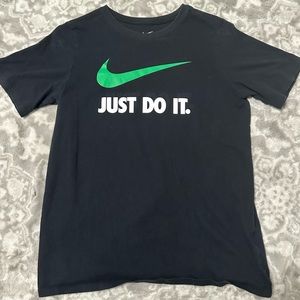 Nike tshirt